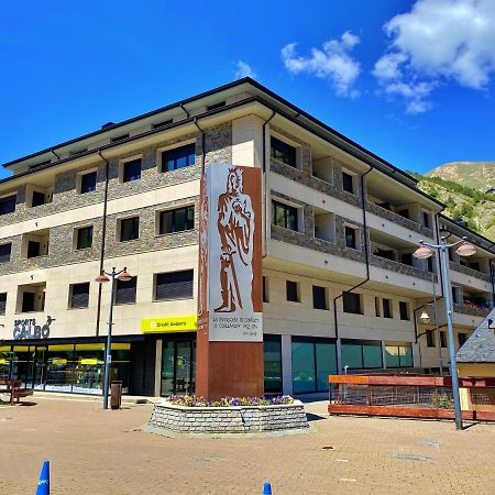 Areny, Canillo Centro, En Frente Del Telecabina De Grandvalira Bagian luar foto
